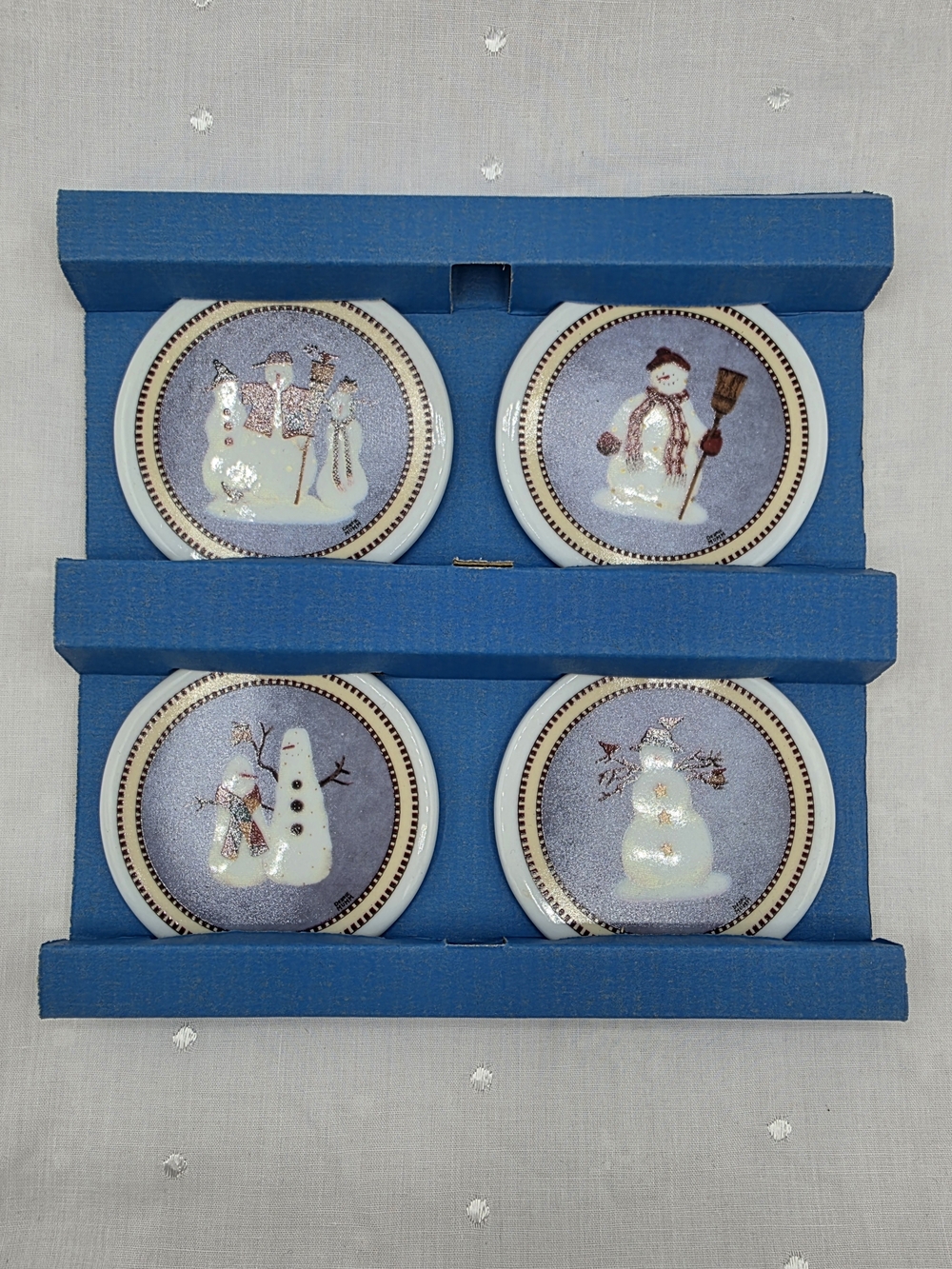 1998 Vintage Set of 4 Debbie Mumm Snowman Ceramic Christmas Tree Ornaments